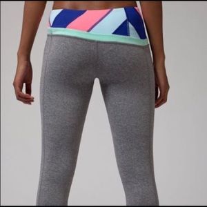 Ivivva Grey Leggings!